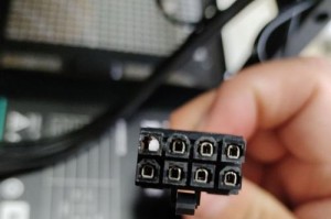 显卡电源线怎么接8pin,8pin接口正确接法详解