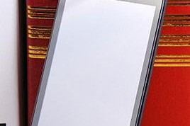 海信4寸手机（一部适合轻旅行者的理想手机选择）