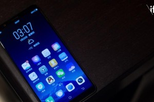 VivoX20Plus（探索VivoX20Plus的独特触感和人性化设计）