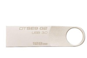 DTSE9U盘的功能与优点详解（便携小巧，高速传输，安全稳定，多平台兼容）