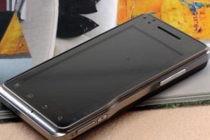 摩托罗拉XT720手机评测（探索XT720的功能与性能，为你带来更出色的用户体验）