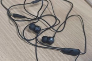 深海塞尔cx275s耳机评测（舒适佩戴、出色音质，深海塞尔cx275s耳机值得拥有）