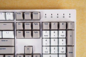 红轴机械（舒适静音、持久耐用，红轴机械键盘带来全新打字感受）