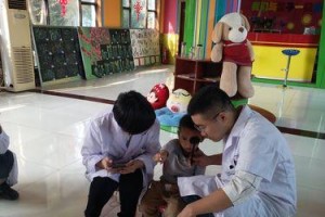 培养孩子成长保的训练方法（以成长保为主题的孩子培养策略与技巧）