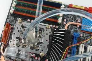 CPU水冷散热系统的优势与应用（探索CPU水冷散热技术的性能和效益）