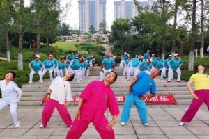 以幸福健身团（一起打造美好人生，从健身开始）