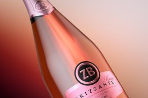 探讨Wine9的性能与适用性（将Windows程序带入Linux世界的最佳选择）